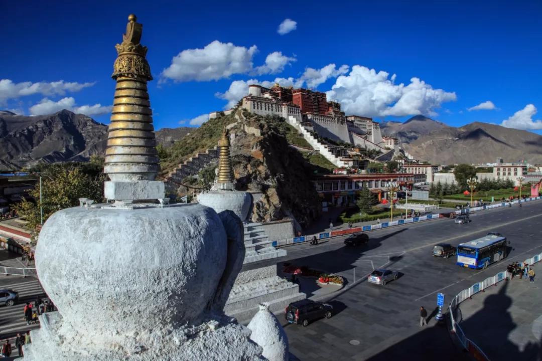 西藏,历史、文化与自然环境的深度探索
