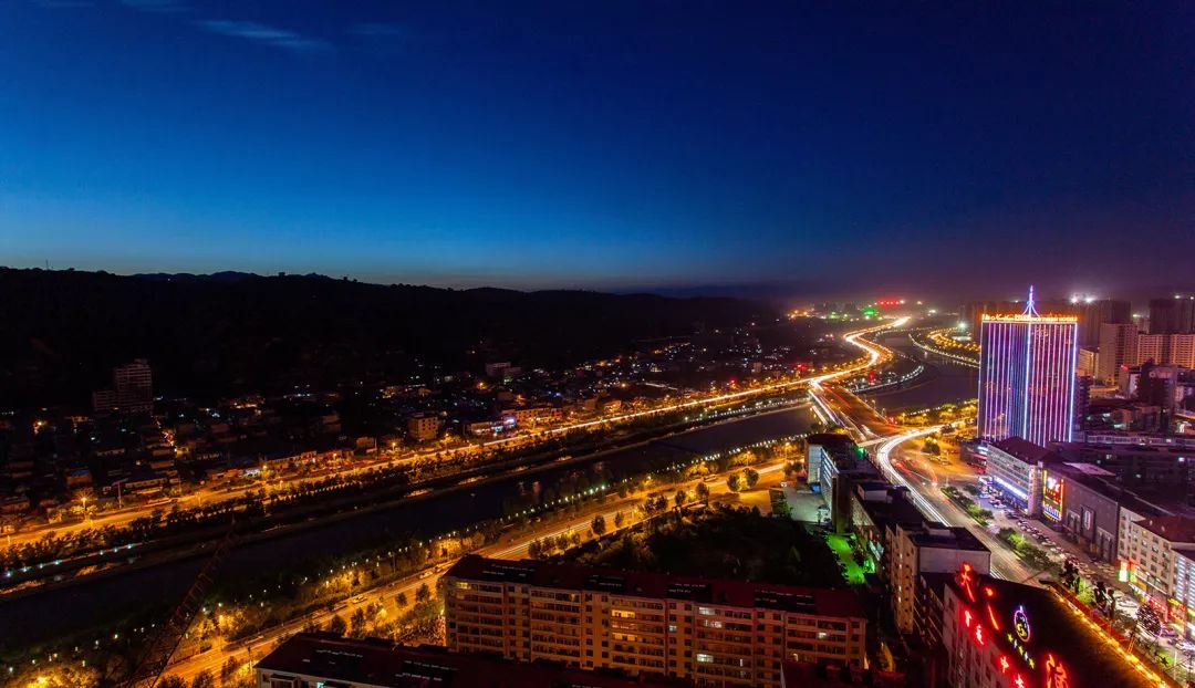 吕梁，红色土地的魅力与活力展现